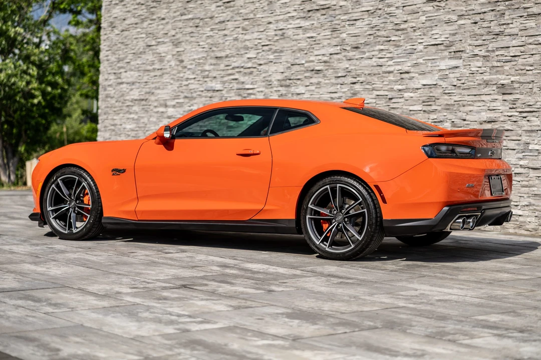 2018 Chevrolet Camaro SS 6th Gen - Image 22 of 31