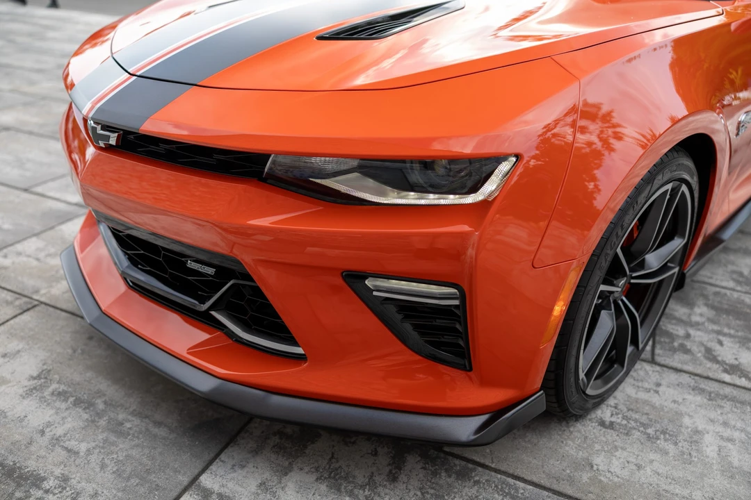 2018 Chevrolet Camaro SS 6th Gen - Image 25 of 31