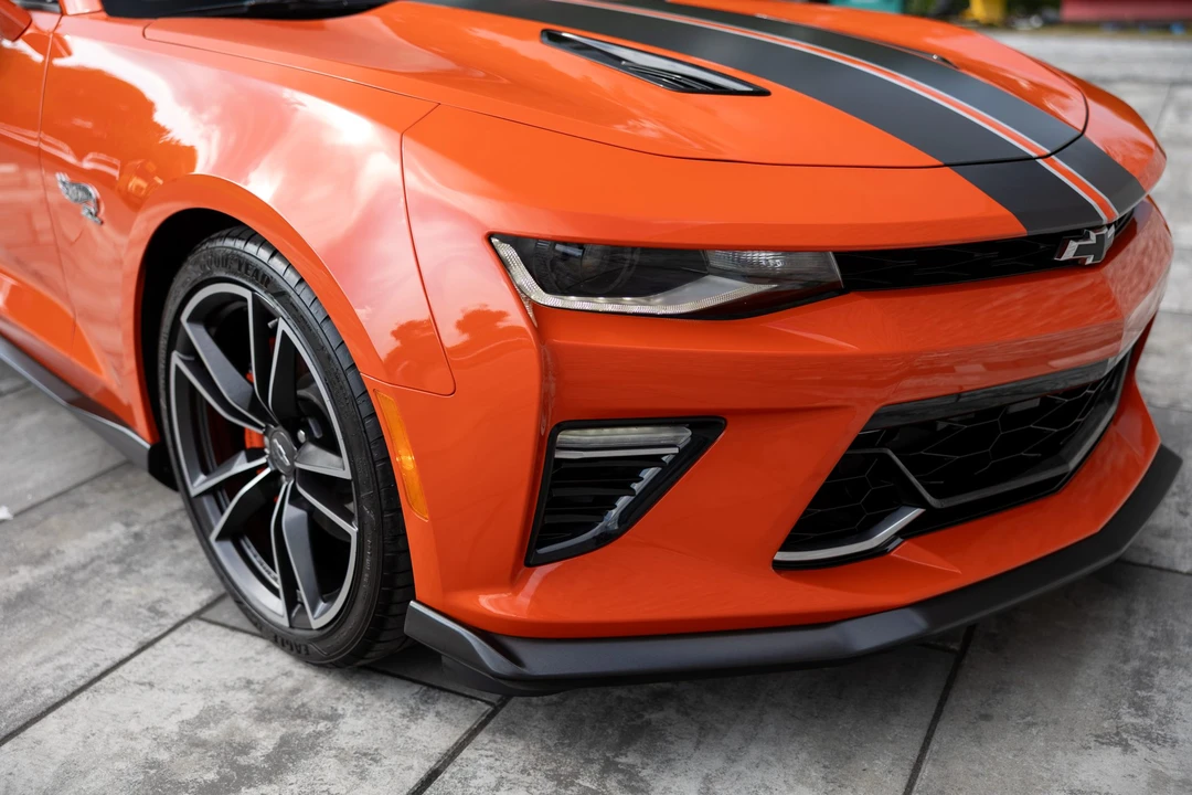 2018 Chevrolet Camaro SS 6th Gen - Image 26 of 31
