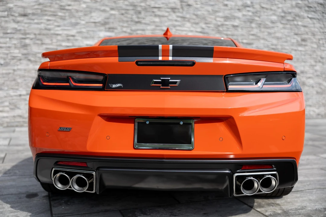 2018 Chevrolet Camaro SS 6th Gen - Image 20 of 31