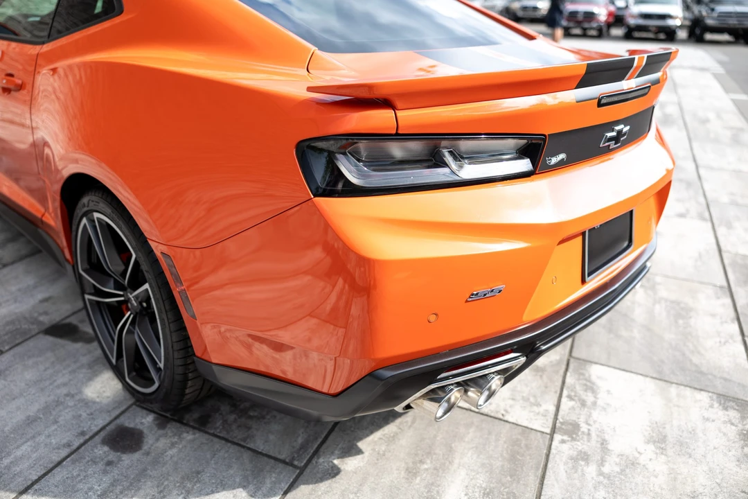 2018 Chevrolet Camaro SS 6th Gen - Image 29 of 31