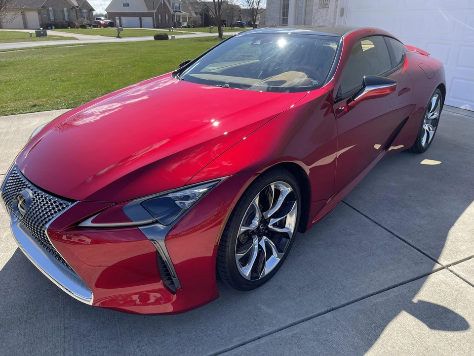 2018 Lexus LC - Image 2 of 31