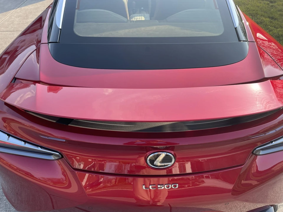2018 Lexus LC - Image 30 of 31