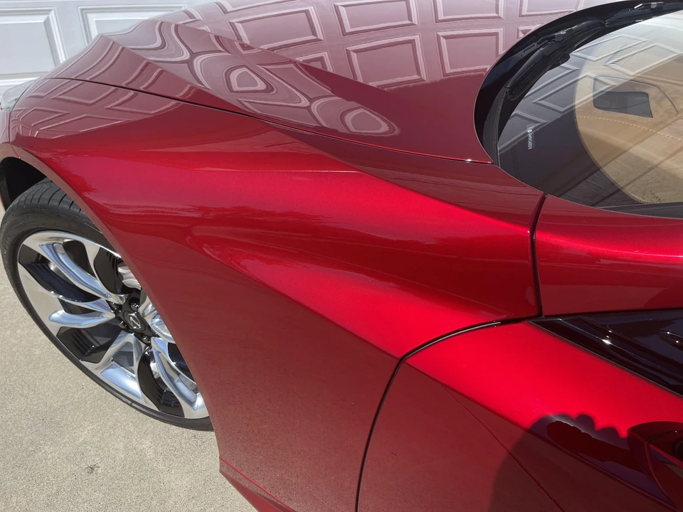 2018 Lexus LC - Image 27 of 31