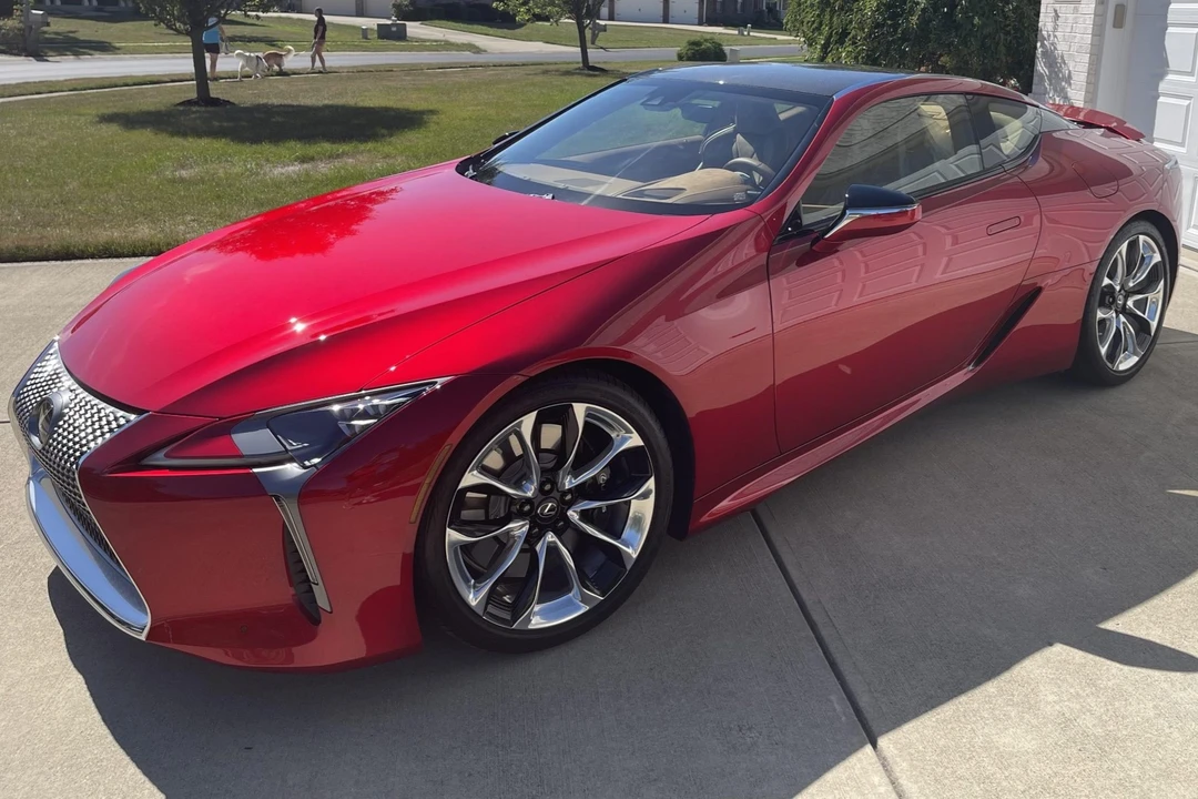 2018 Lexus LC - Image 6 of 31