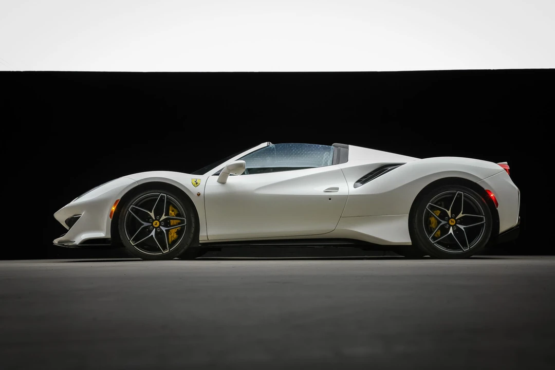 2020 Ferrari 488 Pista Spider - Image 16 of 31