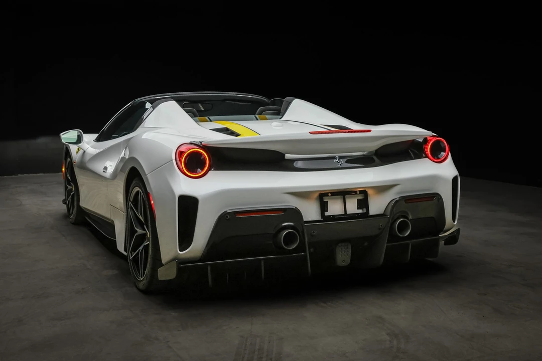 2020 Ferrari 488 Pista Spider - Image 21 of 31