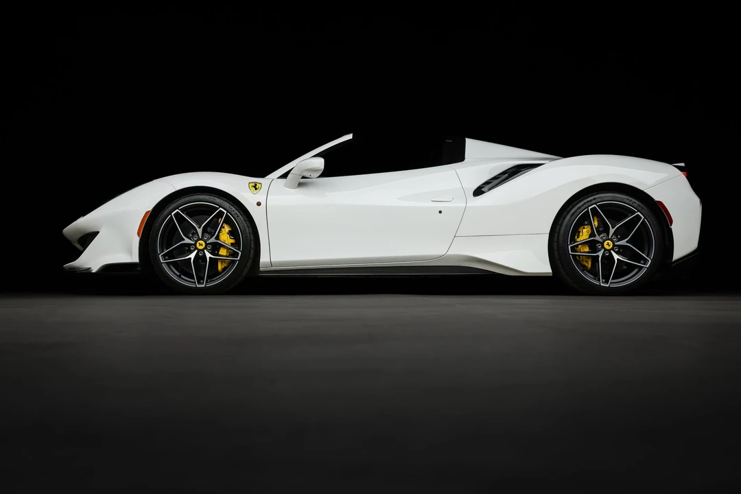 2020 Ferrari 488 Pista Spider - Image 14 of 31