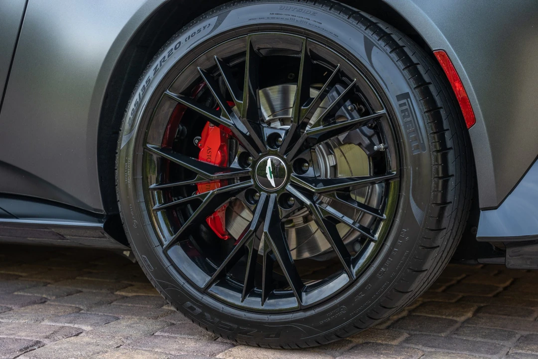 2021 Aston Martin V8 Vantage (2019+) - Image 25 of 31