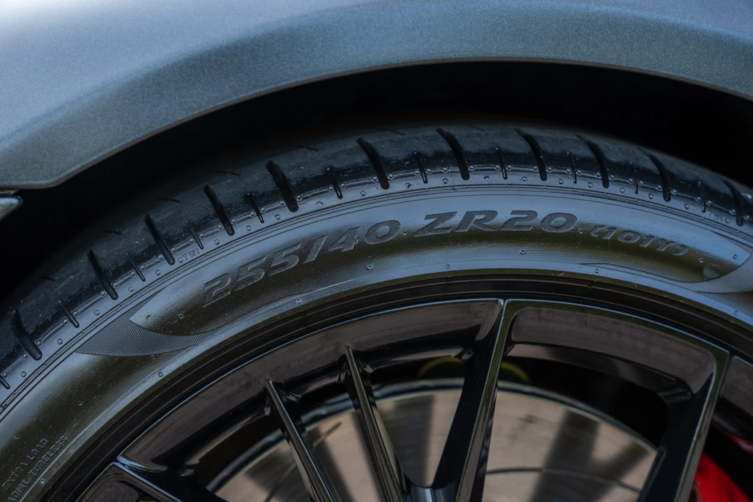 2021 Aston Martin V8 Vantage (2019+) - Image 27 of 31