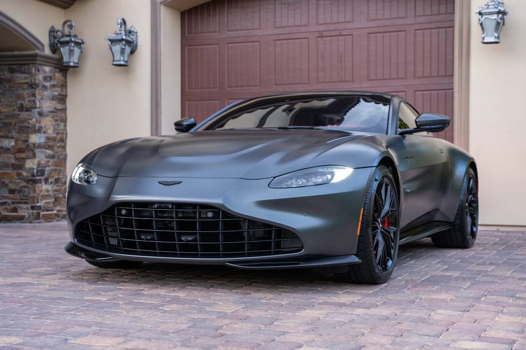 2021 Aston Martin V8 Vantage (2019+) - Image 6 of 31
