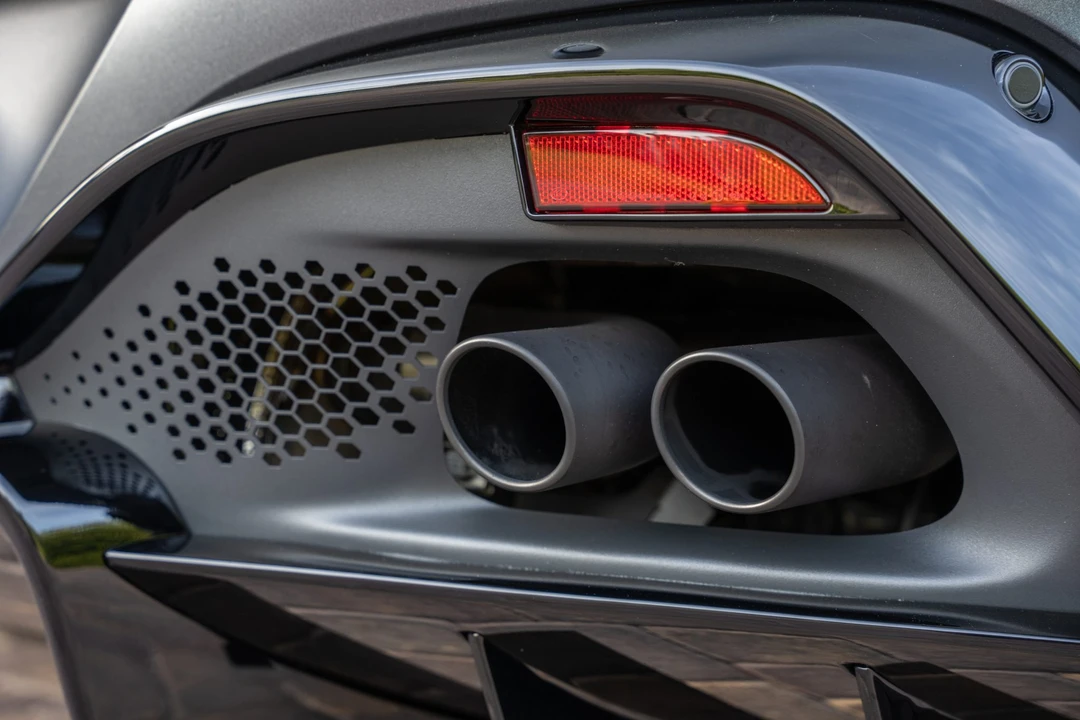 2021 Aston Martin V8 Vantage (2019+) - Image 19 of 31