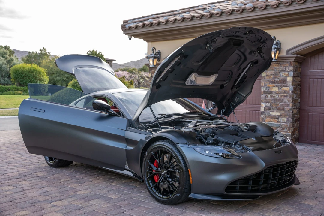 2021 Aston Martin V8 Vantage (2019+) - Image 15 of 31