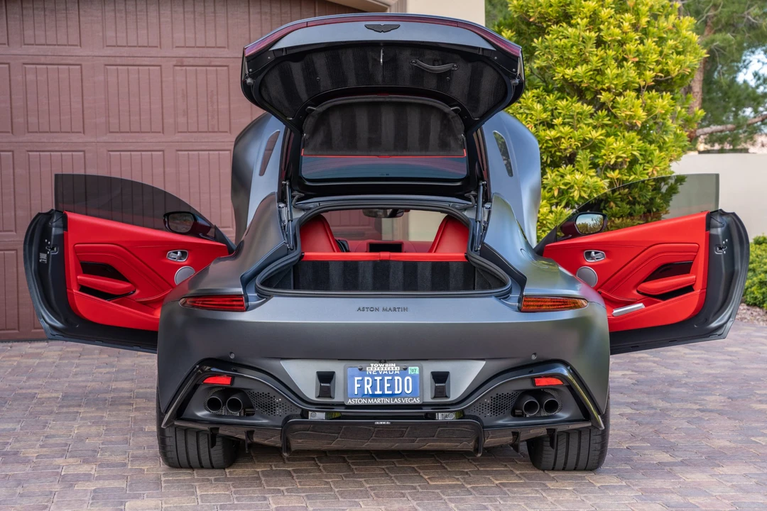 2021 Aston Martin V8 Vantage (2019+) - Image 12 of 31