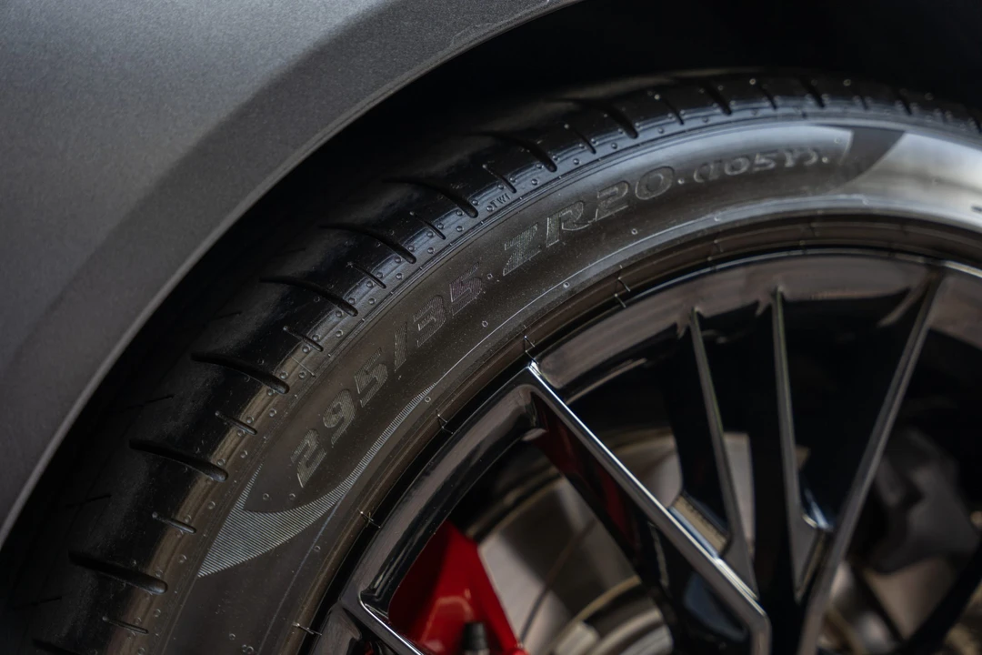 2021 Aston Martin V8 Vantage (2019+) - Image 28 of 31