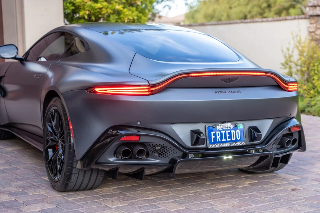2021 Aston Martin V8 Vantage (2019+) - Image 9 of 31