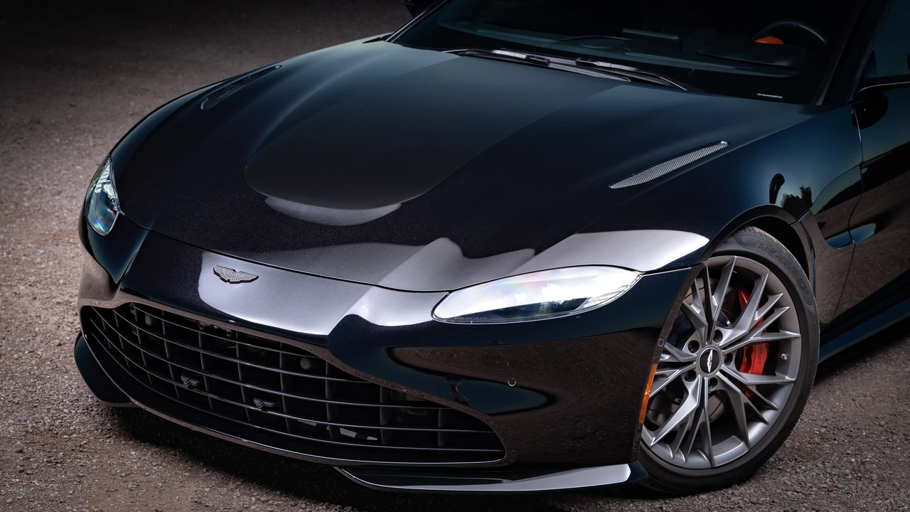 2021 Aston Martin V8 Vantage (2019+) - Image 29 of 31