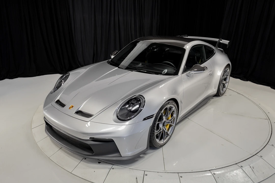 2022 Porsche 992 GT3 - Image 3 of 31