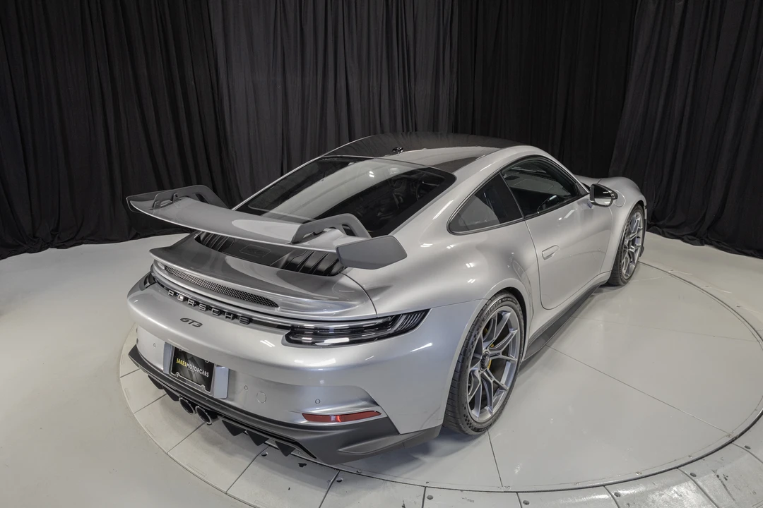 2022 Porsche 992 GT3 - Image 15 of 31