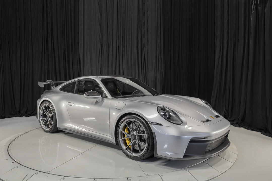 2022 Porsche 992 GT3 - Image 10 of 31