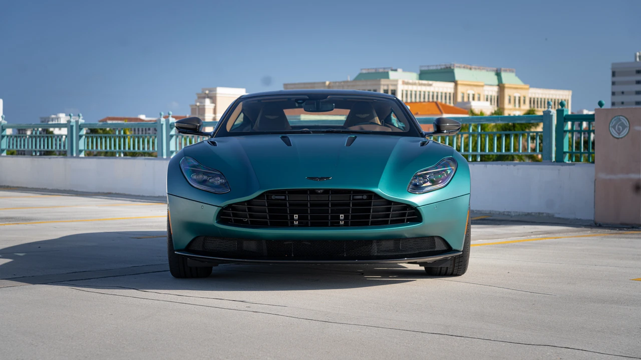 2023 Aston Martin DB11 V12 - Image 22 of 31