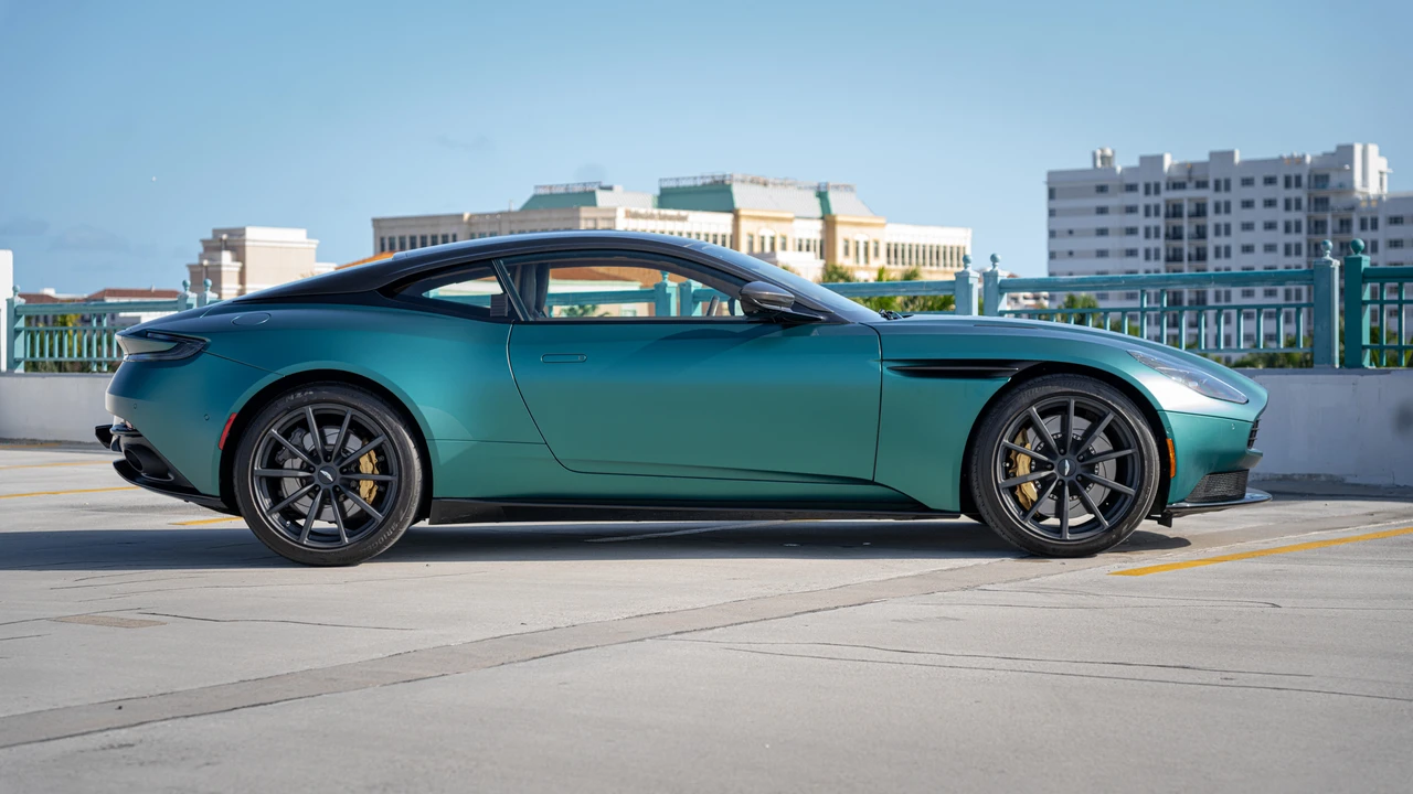 2023 Aston Martin DB11 V12 - Image 31 of 31