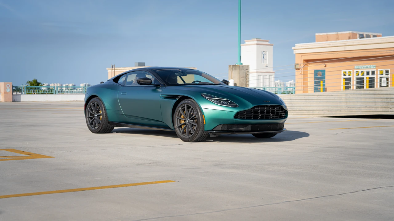 2023 Aston Martin DB11 V12 - Image 9 of 31