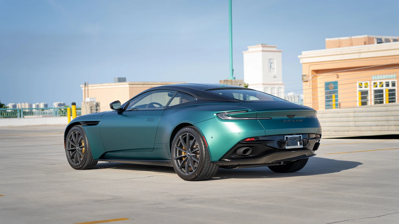 2023 Aston Martin DB11 V12 - Image 16 of 31