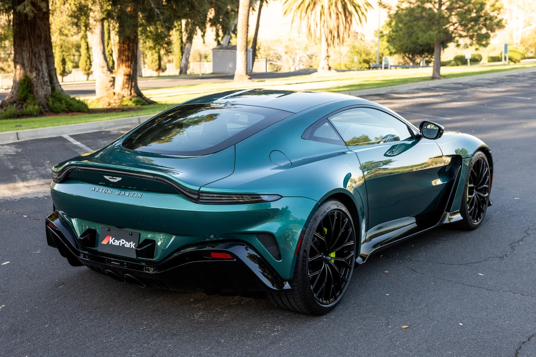 2023 Aston Martin V12 Vantage (2022+) - Image 14 of 31