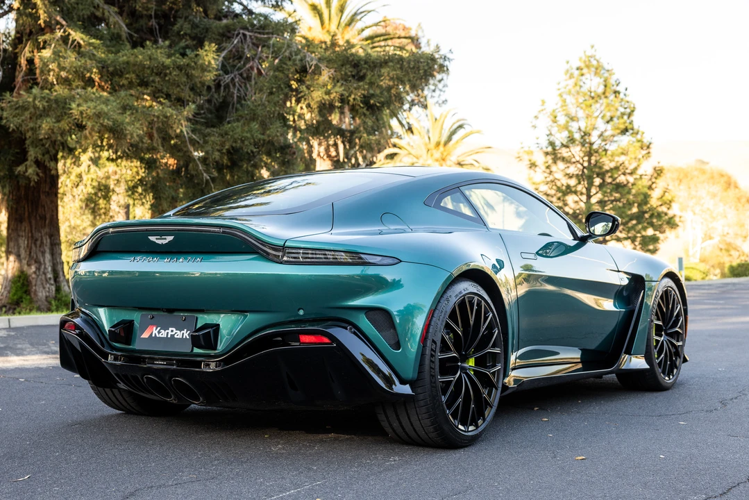 2023 Aston Martin V12 Vantage (2022+) - Image 15 of 31