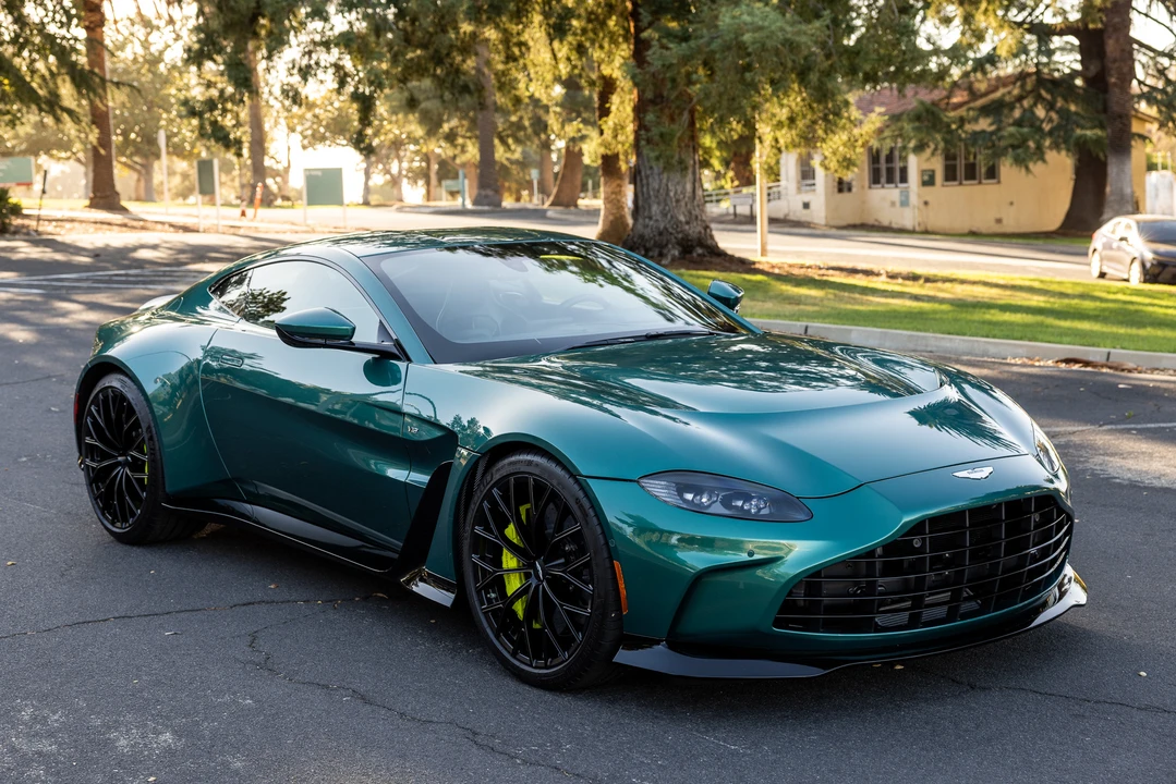 2023 Aston Martin V12 Vantage (2022+) - Image 8 of 31