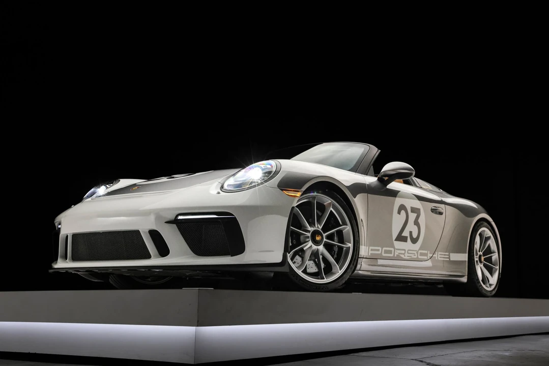 2019 Porsche 991 Speedster - Image 16 of 31