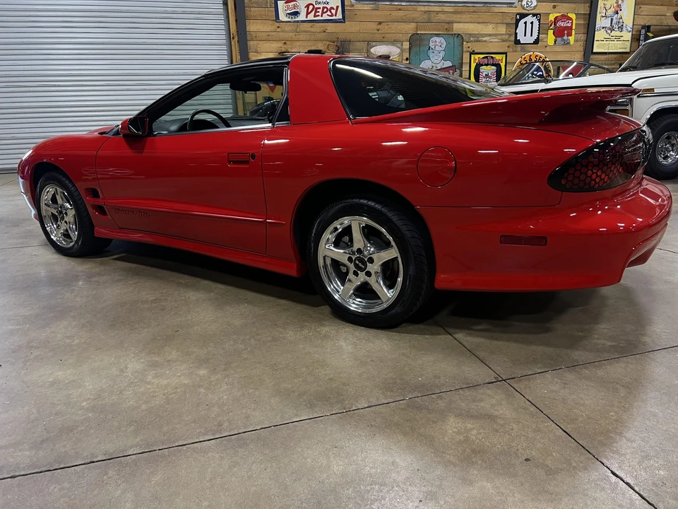 2001 Pontiac Firebird Trans Am 4th Gen - Image 5 of 31