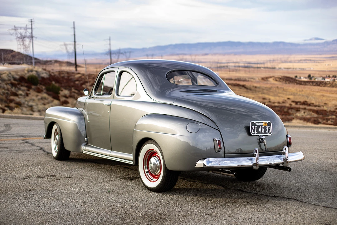 1946 Ford Standard & Deluxe & Super Deluxe - Image 12 of 31