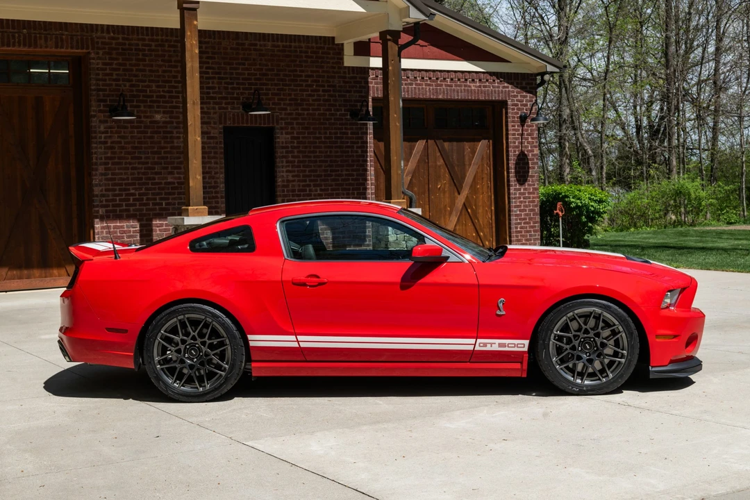 2013 Ford S197 II Shelby Mustang GT500 - Image 6 of 31
