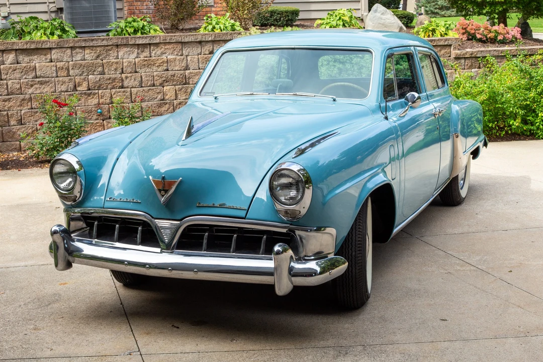1952 Studebaker Commander - Image 2 of 31