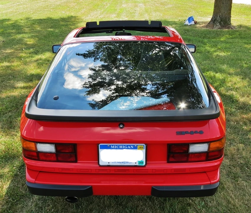1983 Porsche 944 - Image 12 of 31