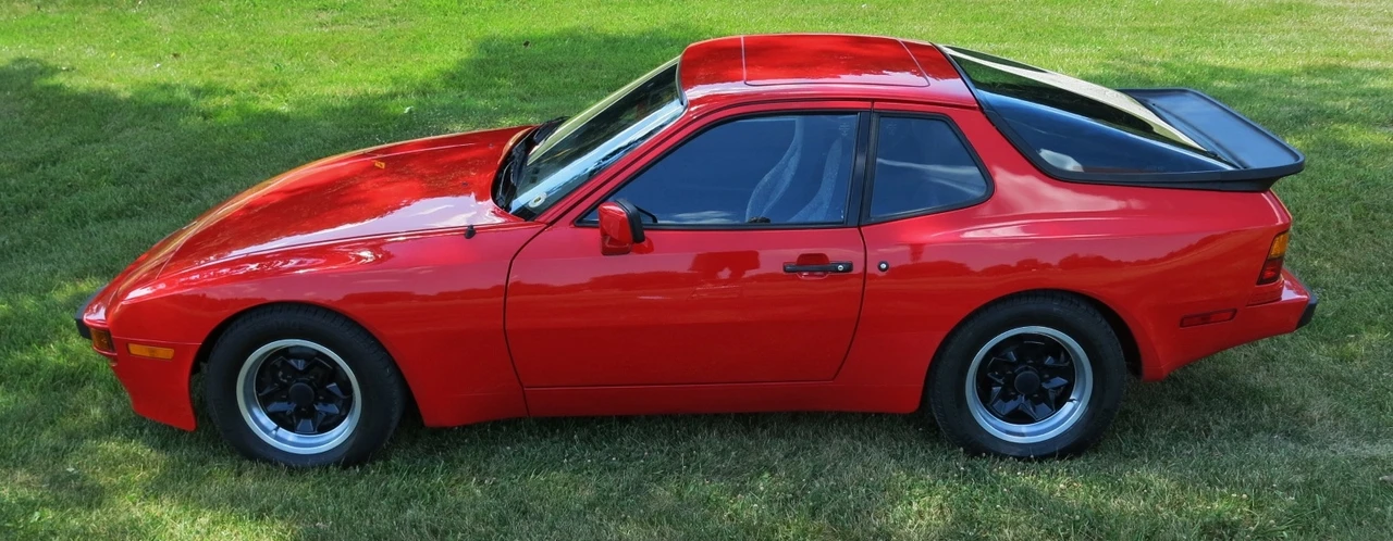 1983 Porsche 944 - Image 5 of 31