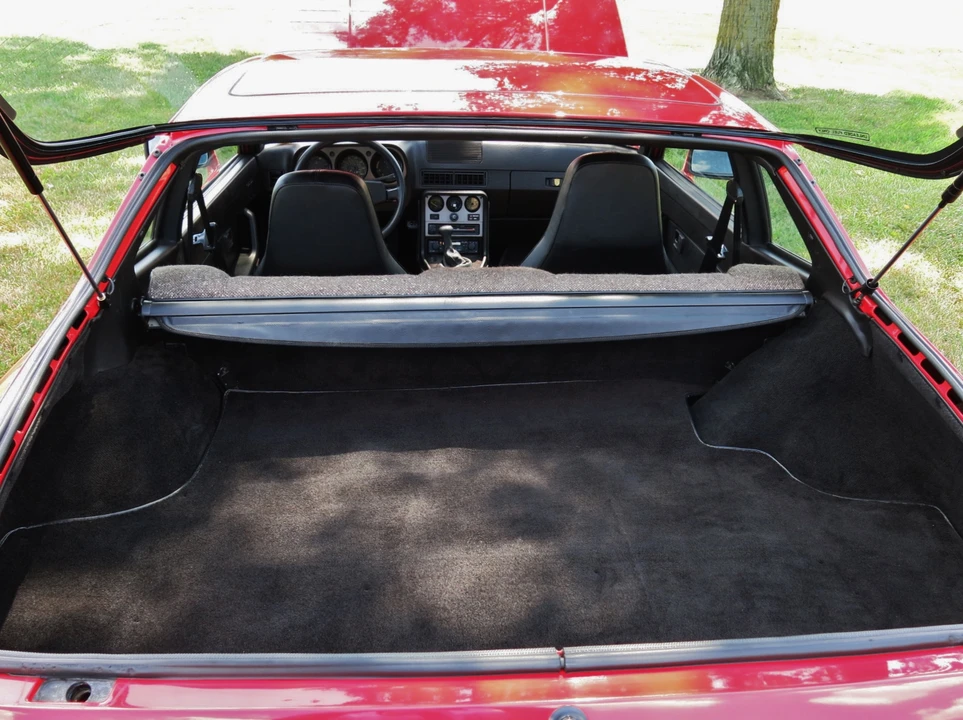 1983 Porsche 944 - Image 28 of 31