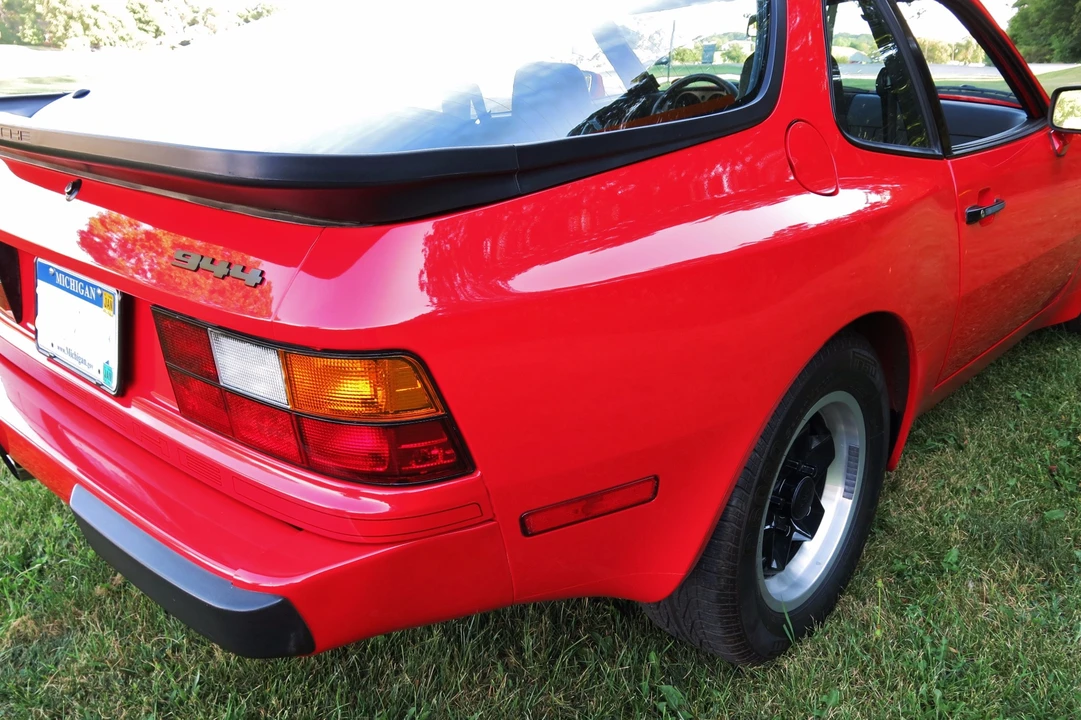1983 Porsche 944 - Image 14 of 31