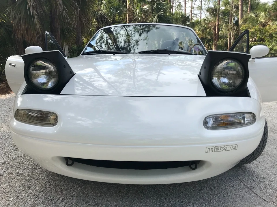 1991 Mazda NA MX-5 Miata - Image 11 of 31