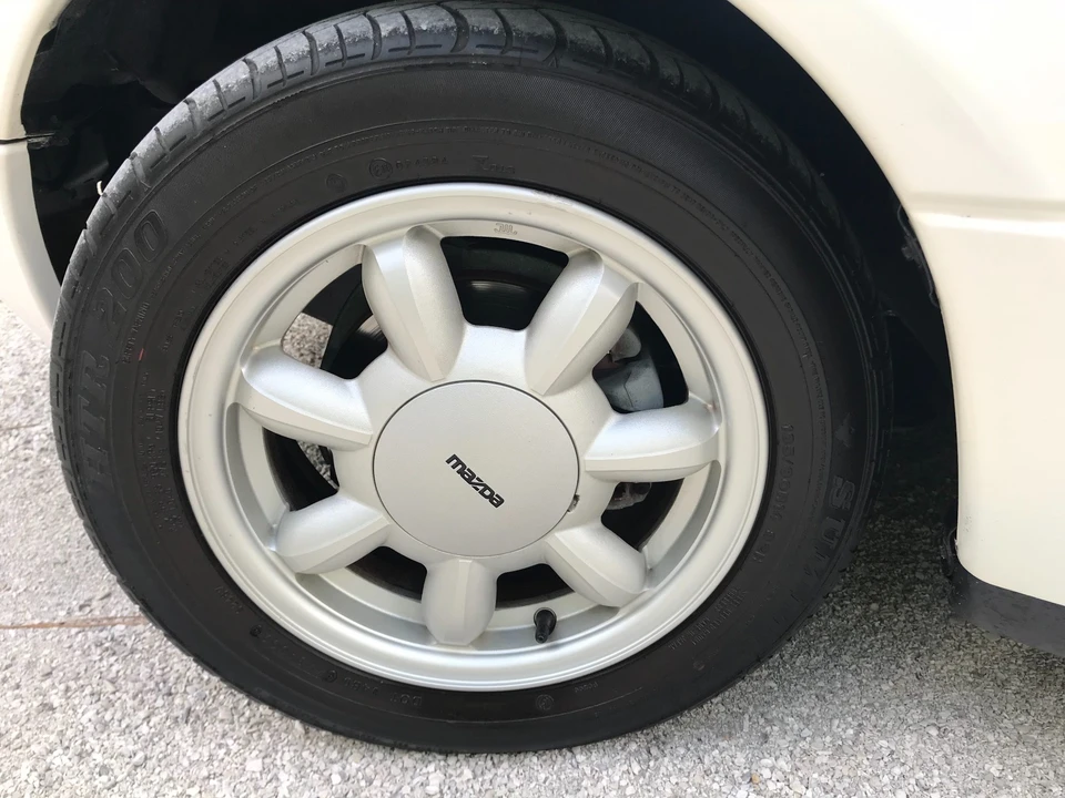 1991 Mazda NA MX-5 Miata - Image 23 of 31