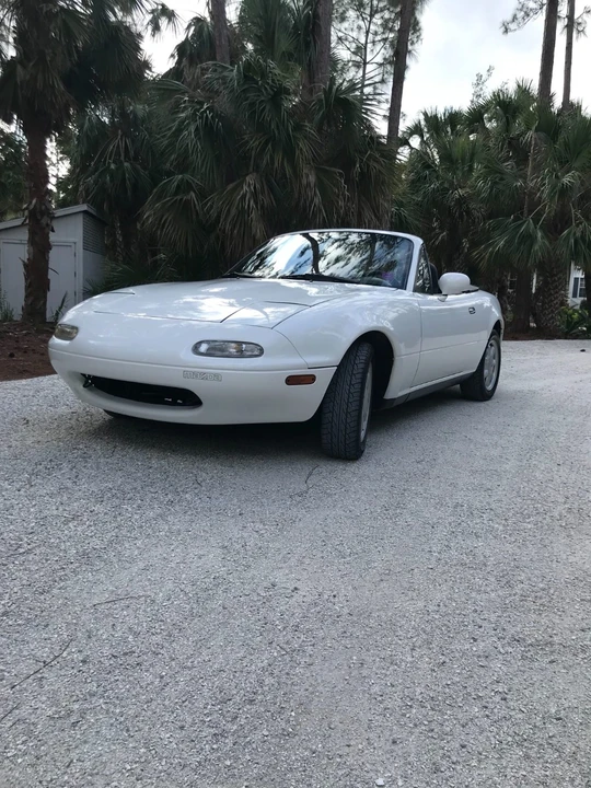 1991 Mazda NA MX-5 Miata - Image 9 of 31