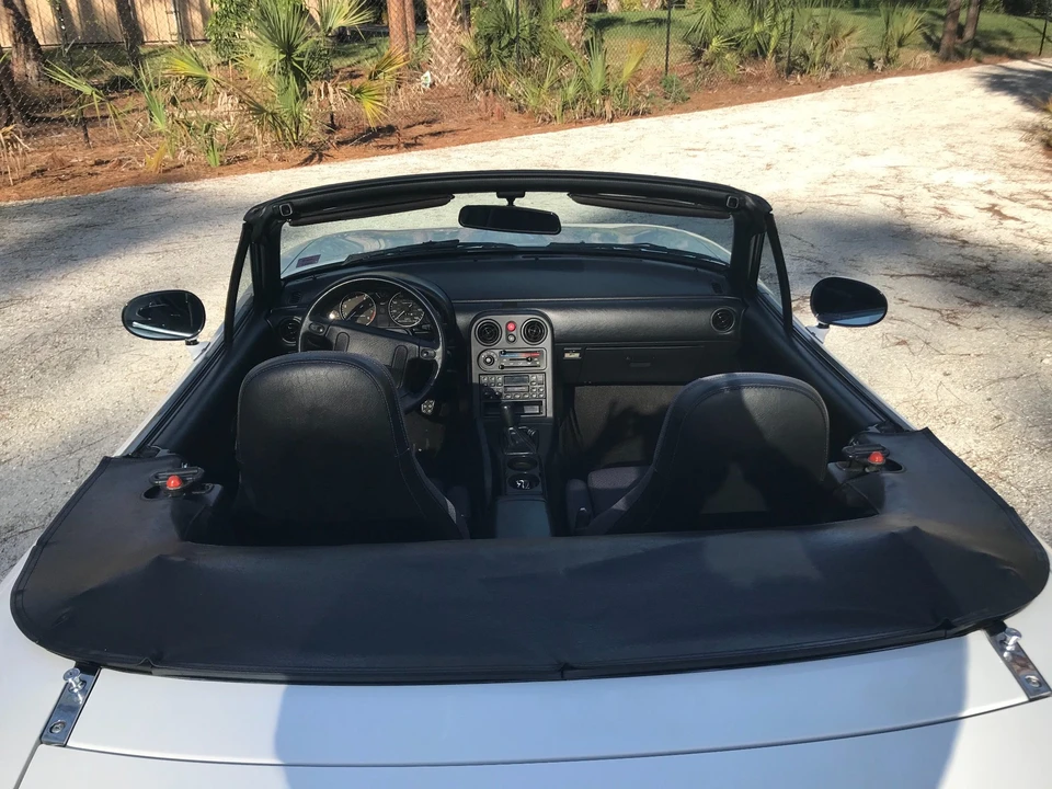 1991 Mazda NA MX-5 Miata - Image 27 of 31