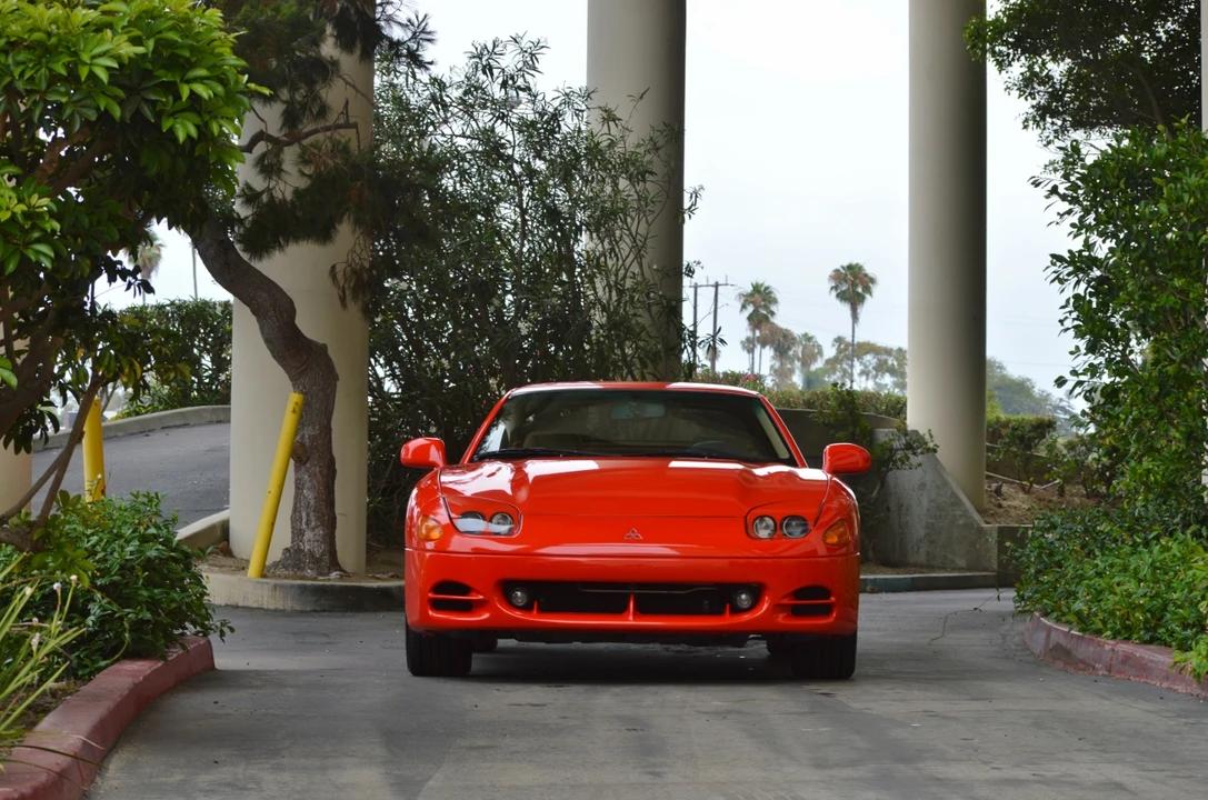 1996 Mitsubishi 3000GT Series 2 - Image 17 of 30