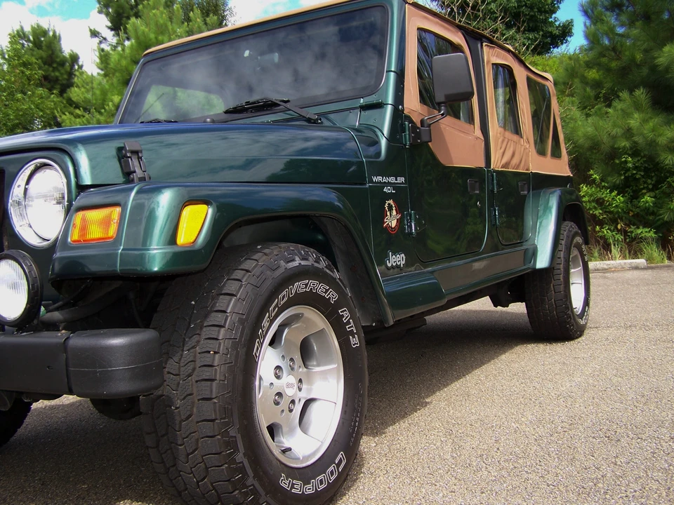 2000 Jeep TJ Wrangler - Image 14 of 31