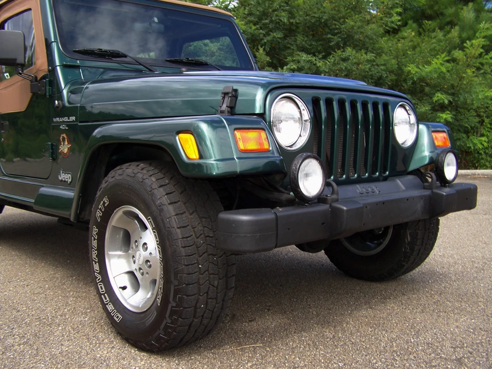 2000 Jeep TJ Wrangler - Image 10 of 31