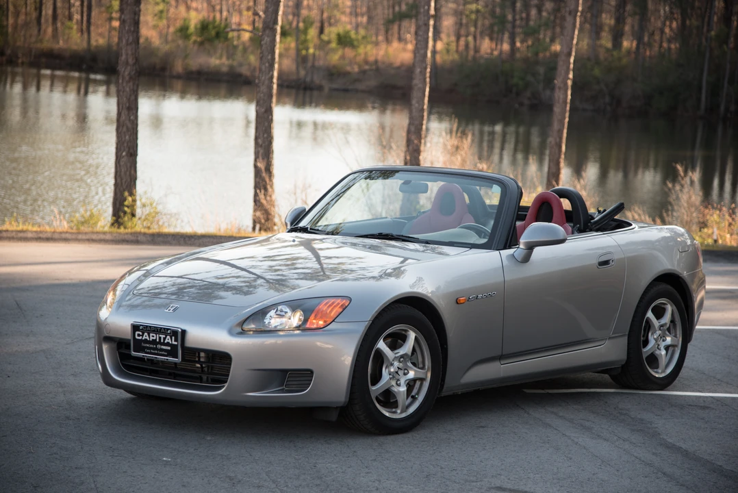 2001 Honda AP1 S2000 - Image 2 of 31