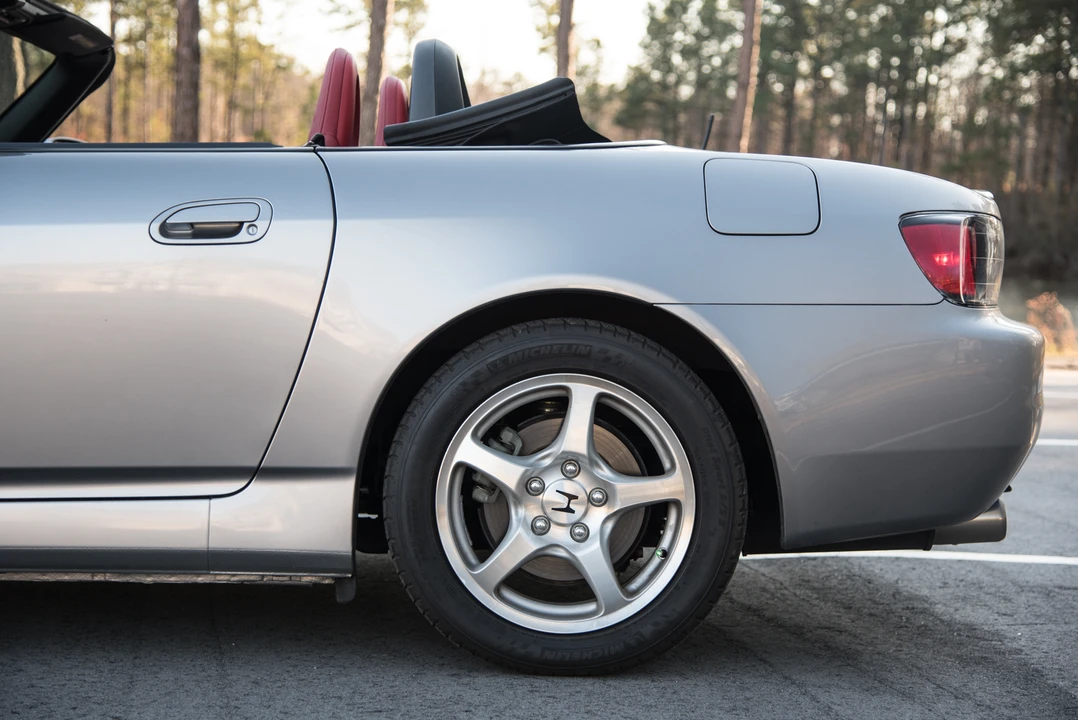 2001 Honda AP1 S2000 - Image 12 of 31
