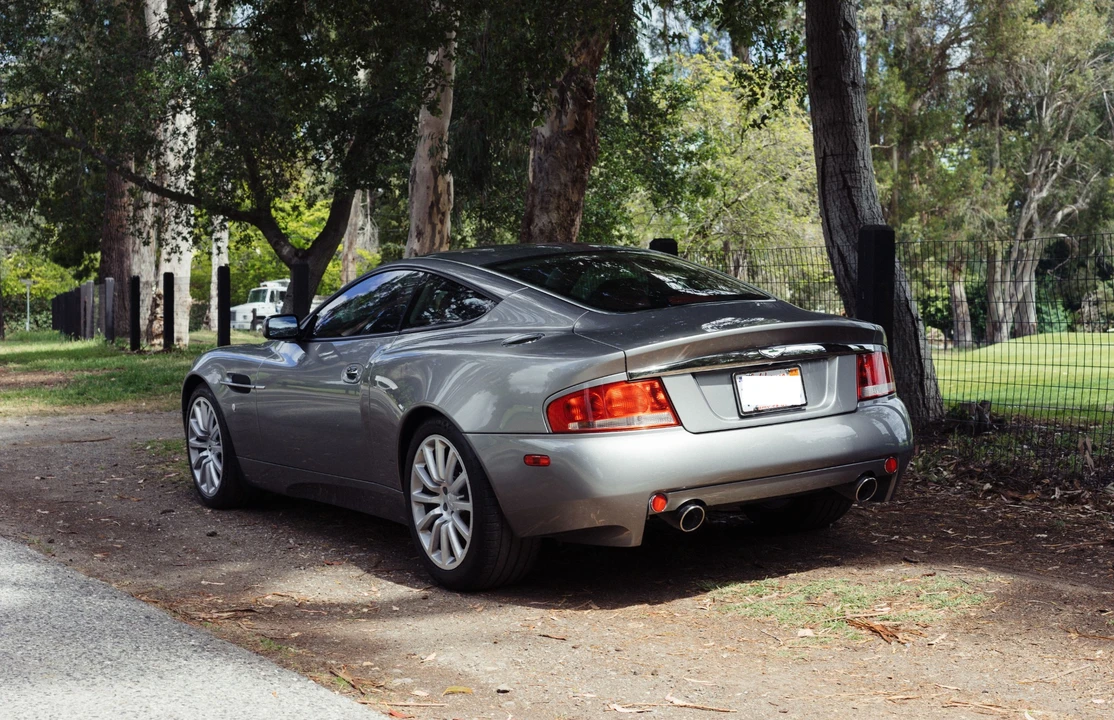 2003 Aston Martin Vanquish 1st Gen - Image 2 of 31